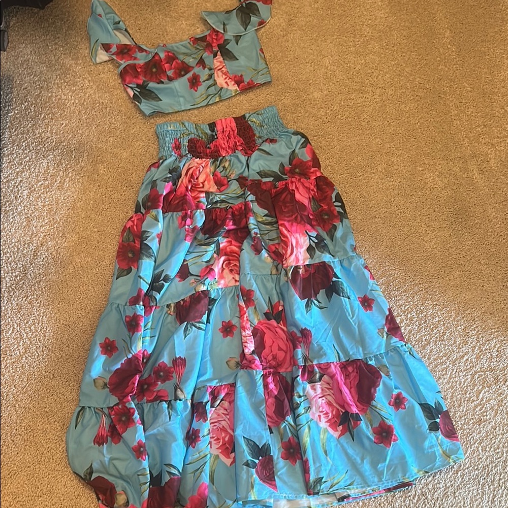 Floral Blue and Red Dress Set
